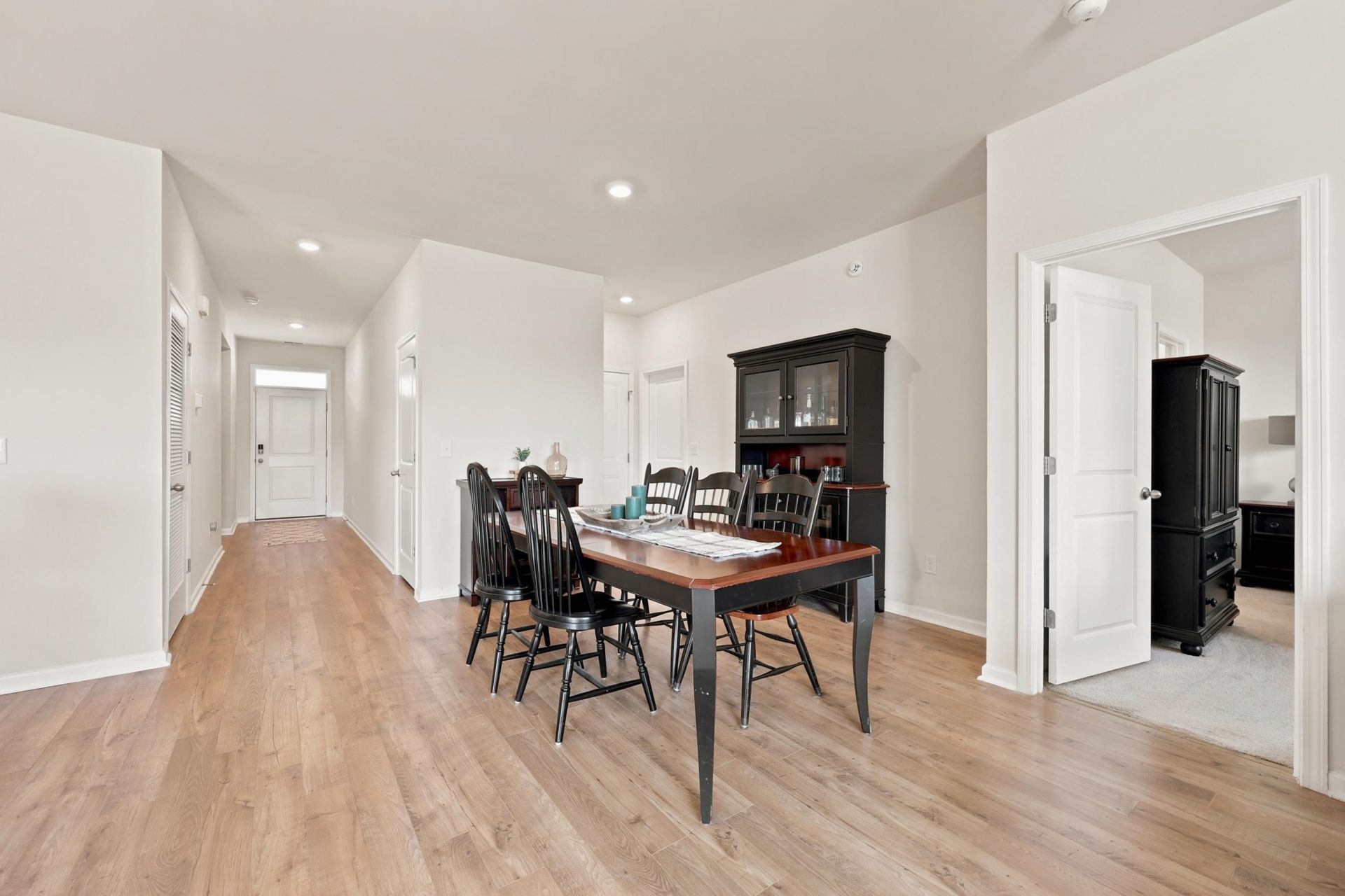 317 Forestbrook Cove Circle Photo 6