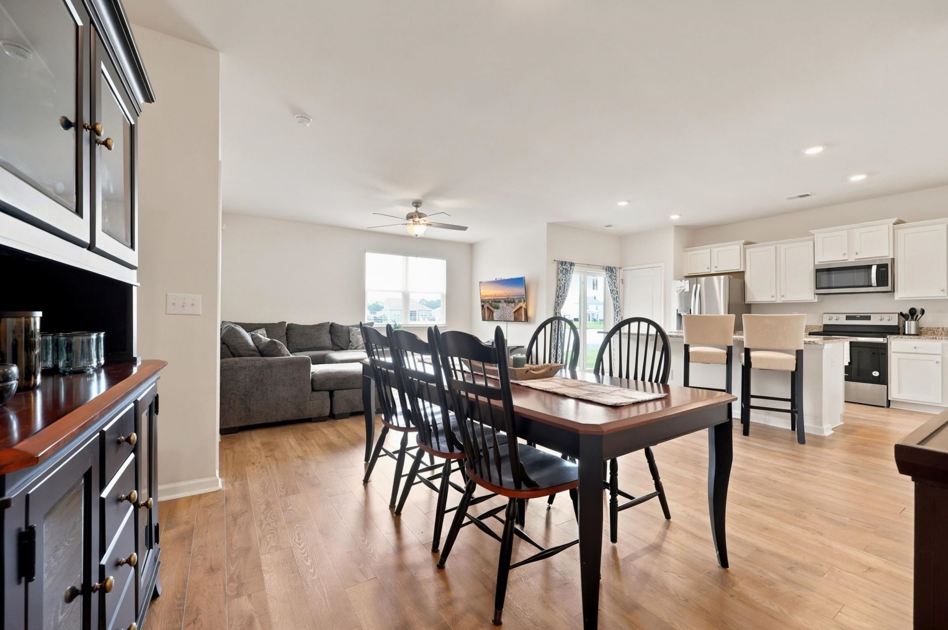 317 Forestbrook Cove Circle Photo 8