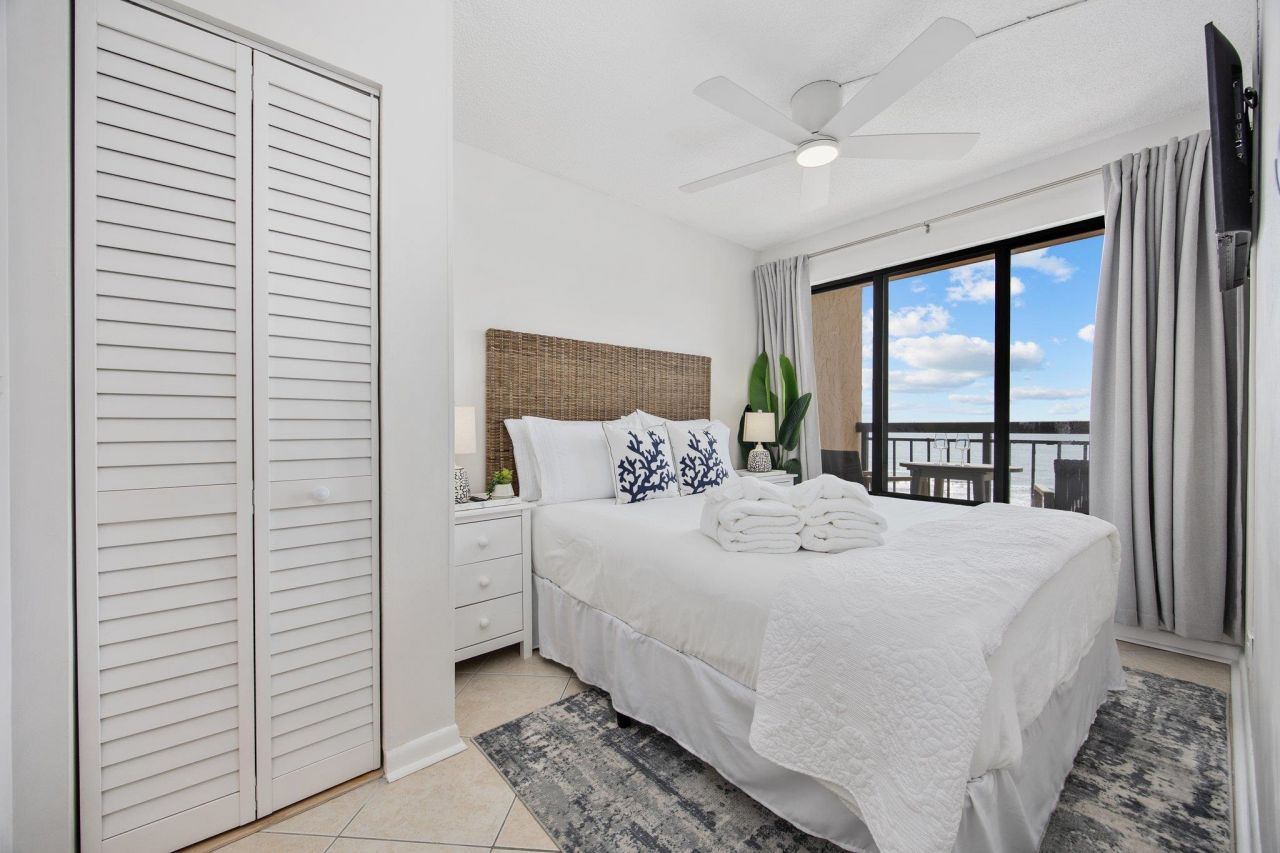 4000 N North Ocean Blvd. Photo 38