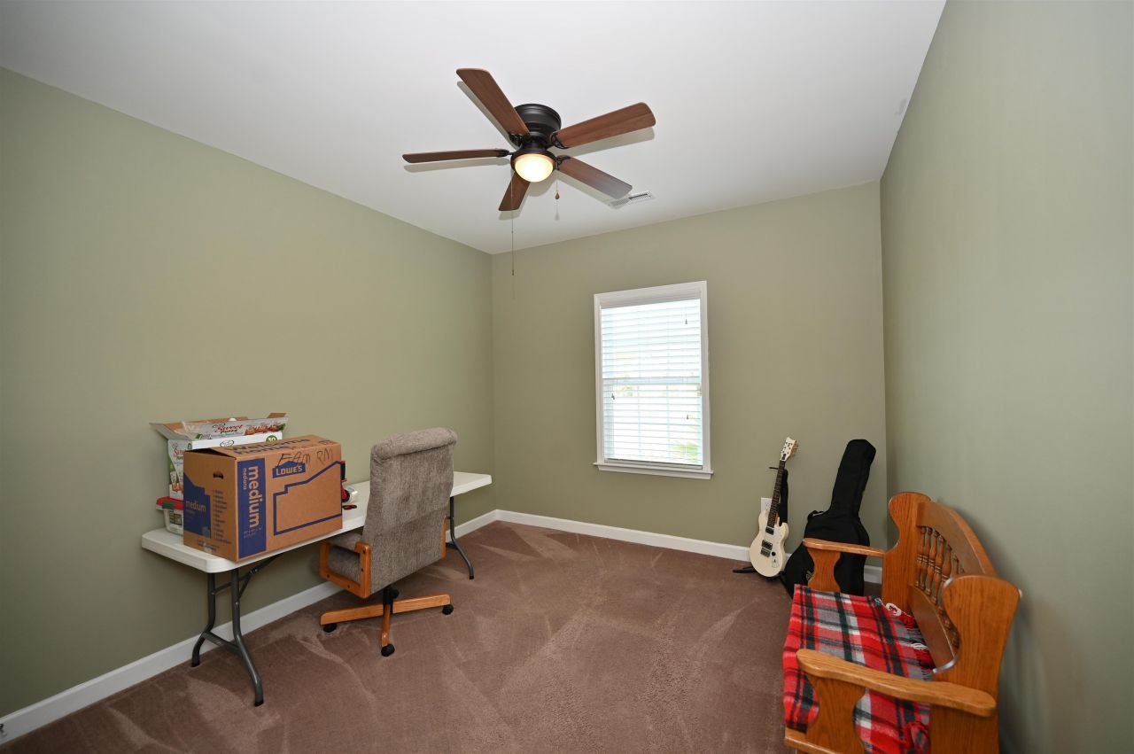 332 Moulton Dr. Photo 27