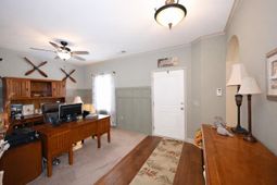 332 Moulton Dr. photo 4