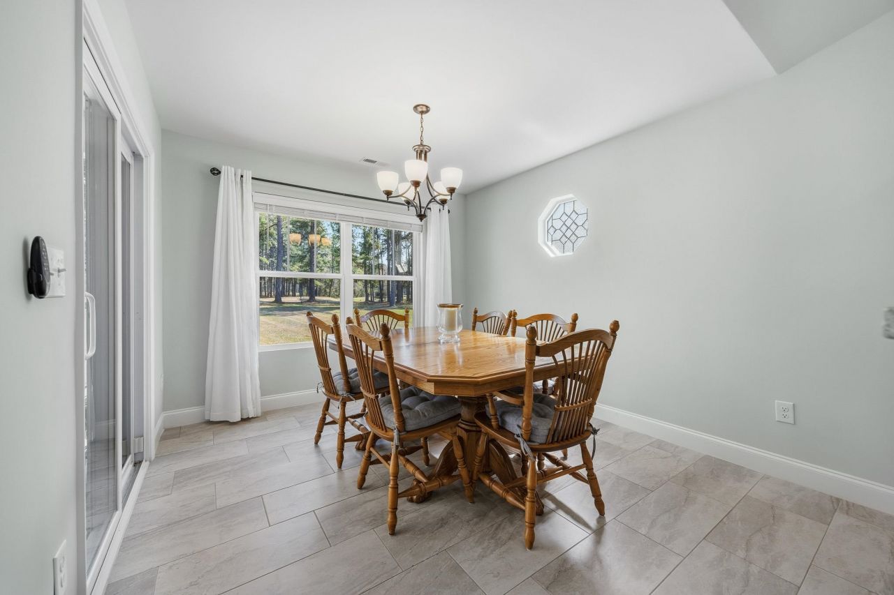 4177 Charleston Oaks Dr Photo 24