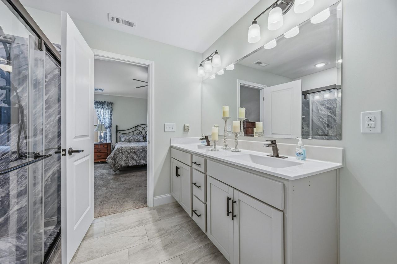 4177 Charleston Oaks Dr Photo 30