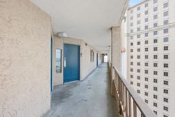 4800 S Ocean Blvd. photo 4