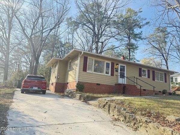 1003 Mohawk Avenue, Fayetteville, NC 28303