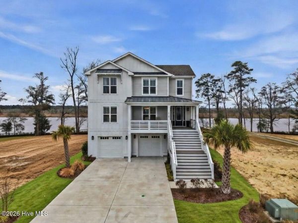 2765 Alvernia Drive, Castle Hayne, NC 28429