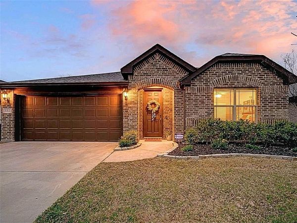 532 Lucas Lane, Lavon, TX 75166