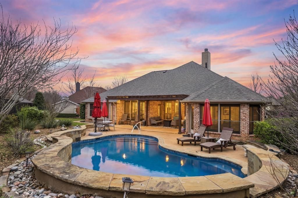 3612 Texas Trail, Hurst, TX 76054 Main Photo