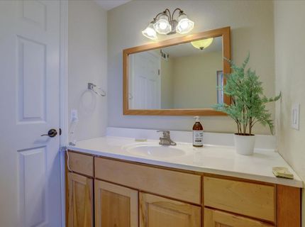 11594 Madrone Ct, Auburn, CA 95602 Photo