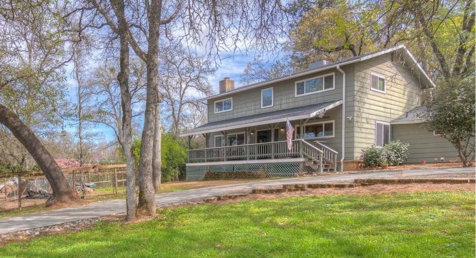 6323 Virginia Dr, Auburn, CA 95602 Photo