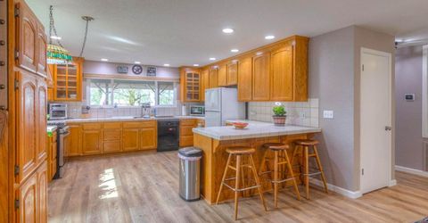 6323 Virginia Dr, Auburn, CA 95602 Photo