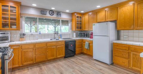 6323 Virginia Dr, Auburn, CA 95602 Photo