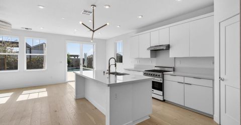 2883 Ridgecrest Dr, Lincoln, CA 95648 Photo