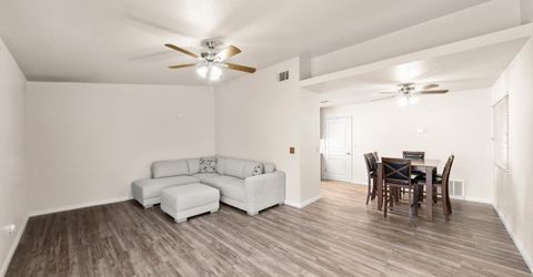 7579 Sunmore Ln, Sacramento, CA 95828 Photo