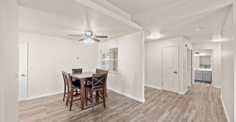 7579 Sunmore Ln, Sacramento, CA 95828 Photo