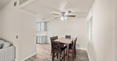 7579 Sunmore Ln, Sacramento, CA 95828 Photo
