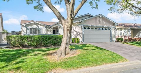 7579 Sunmore Ln, Sacramento, CA 95828 Photo