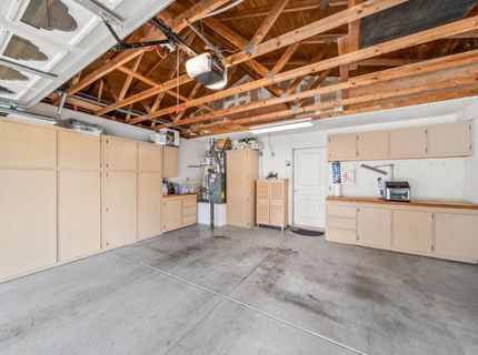 7579 Sunmore Ln, Sacramento, CA 95828 Photo