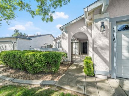 7579 Sunmore Ln, Sacramento, CA 95828 Photo