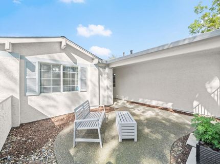 7579 Sunmore Ln, Sacramento, CA 95828 Photo