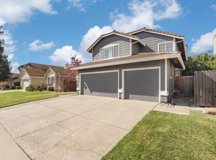 8866 Starfall Way, Elk Grove, CA 95624 Photo