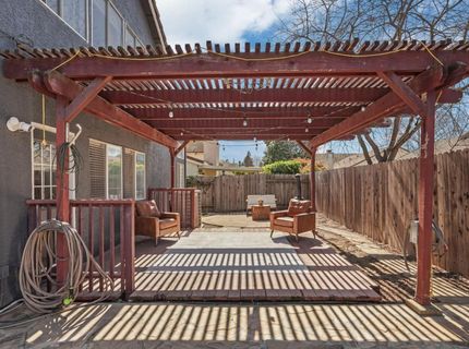 8866 Starfall Way, Elk Grove, CA 95624 Photo