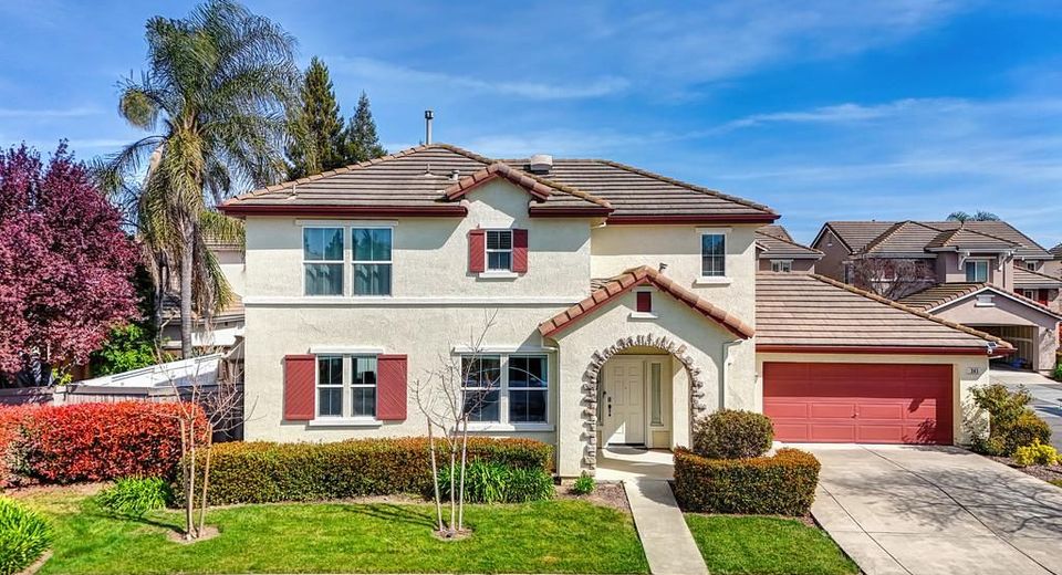 341 Anjou Cir, Sacramento, CA 95835 Photo