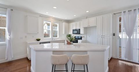 341 Anjou Cir, Sacramento, CA 95835 Photo