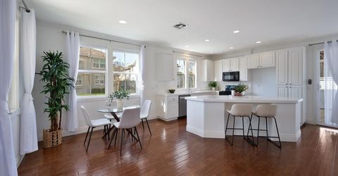 341 Anjou Cir, Sacramento, CA 95835 Photo