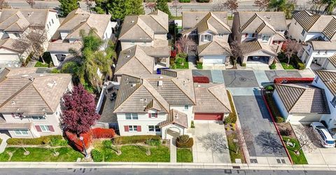 341 Anjou Cir, Sacramento, CA 95835 Photo