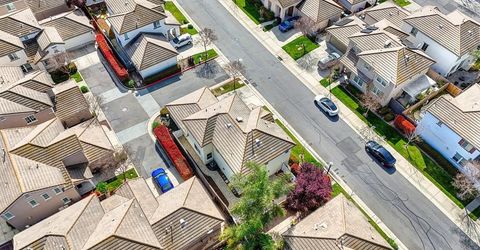 341 Anjou Cir, Sacramento, CA 95835 Photo