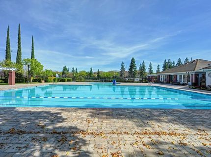 341 Anjou Cir, Sacramento, CA 95835 Photo
