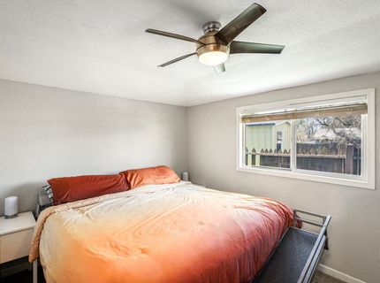 4568 9th Ave, Sacramento, CA 95820 Photo