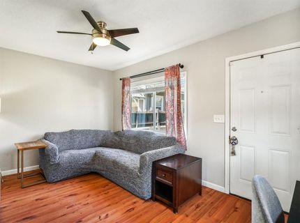 4568 9th Ave, Sacramento, CA 95820 Photo