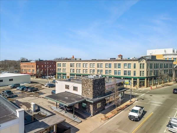 245 Main St, Brockton, MA 02301