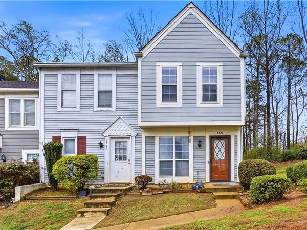 6727 Trafalger Square , Norcross, GA 30093