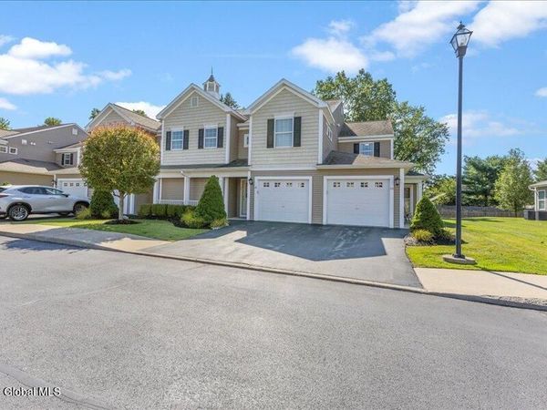 20 Treasures Place, Queensbury, NY 12804