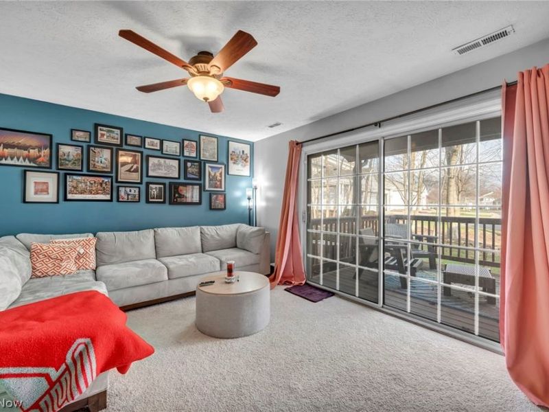 6707 Woodruff Court , Middleburg Heights, OH 44130 Photo 13