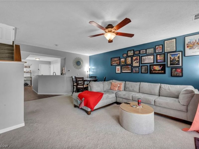 6707 Woodruff Court , Middleburg Heights, OH 44130 Photo 14