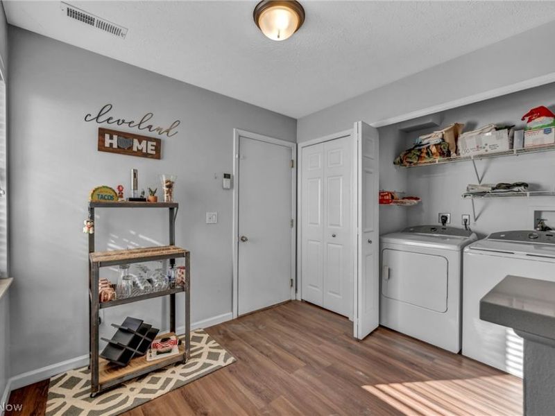 6707 Woodruff Court , Middleburg Heights, OH 44130 Photo 30