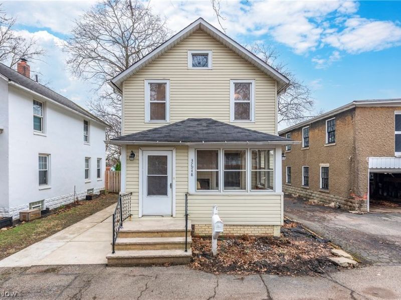 37948 Barnes Court , Willoughby, OH 44094 Photo 1