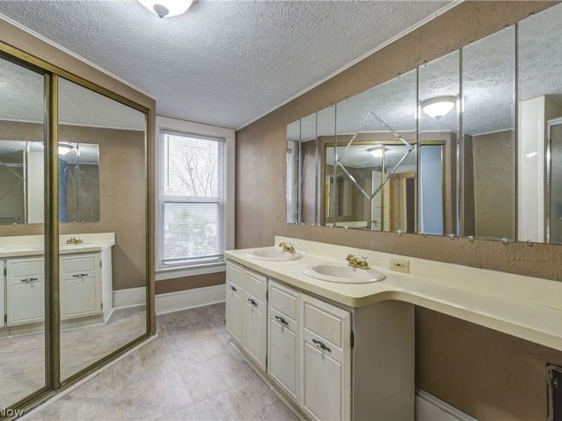 37948 Barnes Court , Willoughby, OH 44094 Photo 20