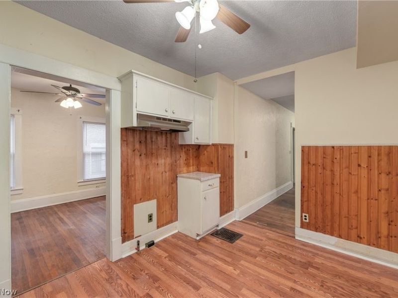 37948 Barnes Court , Willoughby, OH 44094 Photo 7