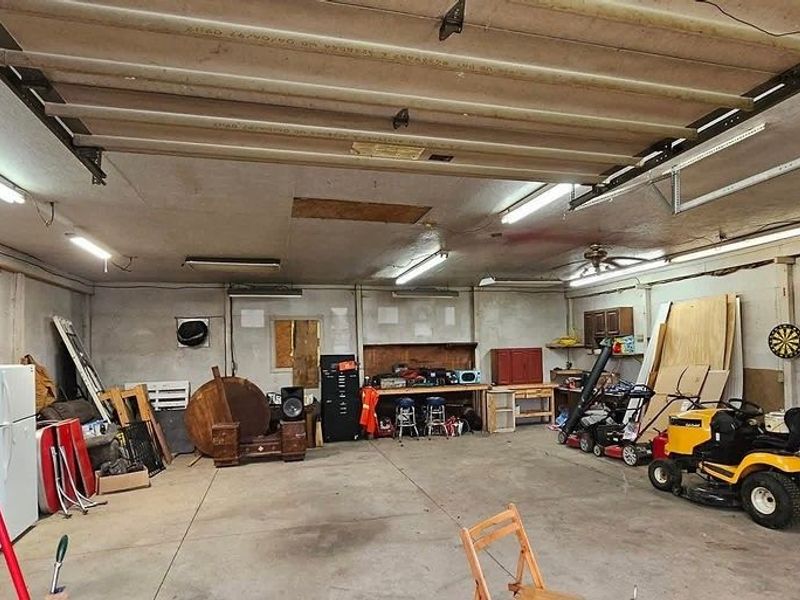 1195 S Johnson Road, Sebring, OH 44672 Photo 28