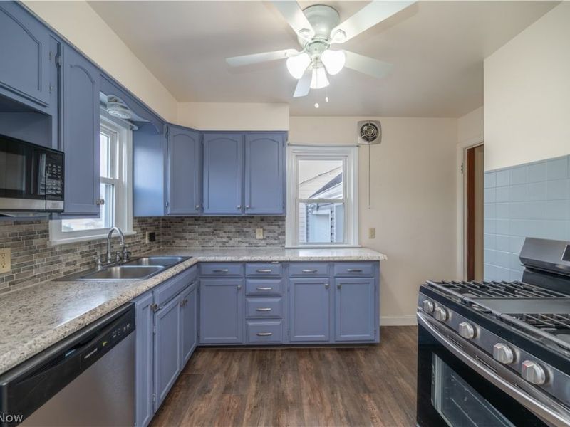 60 Renee Drive, Struthers, OH 44471 Photo 14