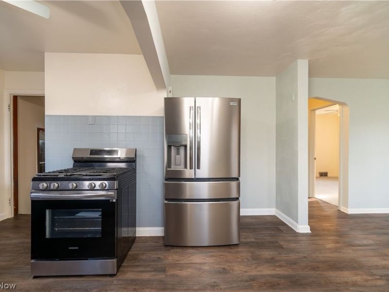 60 Renee Drive, Struthers, OH 44471 Photo 16