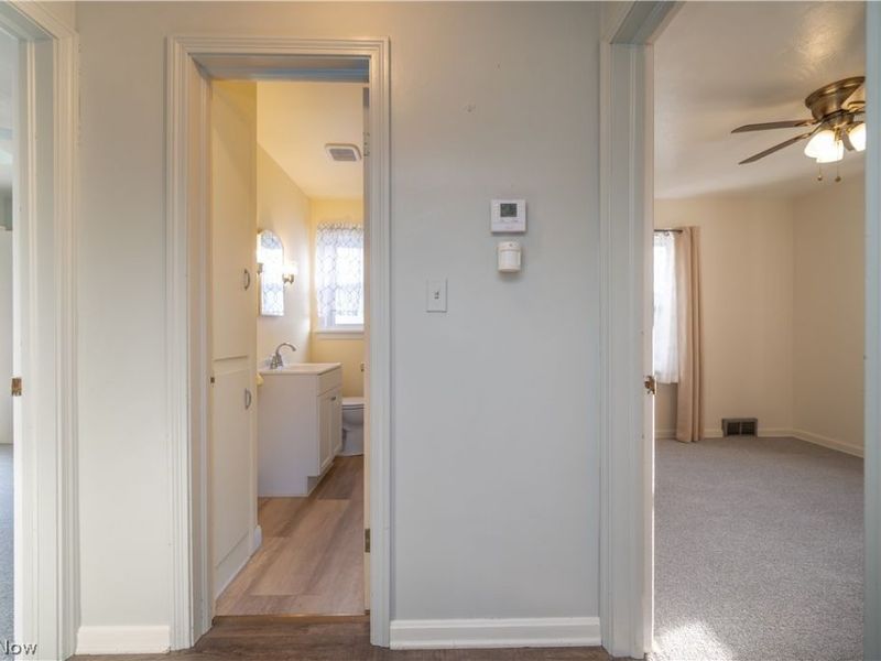 60 Renee Drive, Struthers, OH 44471 Photo 22