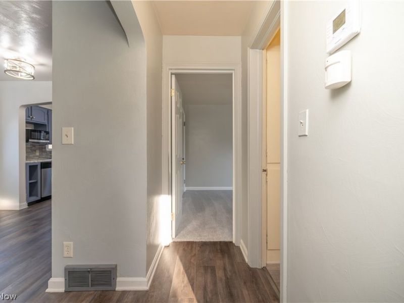 60 Renee Drive, Struthers, OH 44471 Photo 28