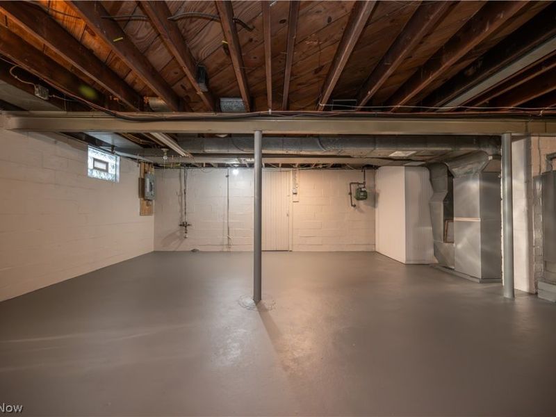 60 Renee Drive, Struthers, OH 44471 Photo 45