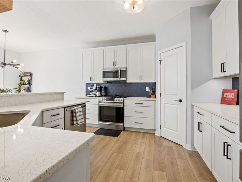 2854 Riviera Drive, Fairlawn, OH 44333 Photo 6